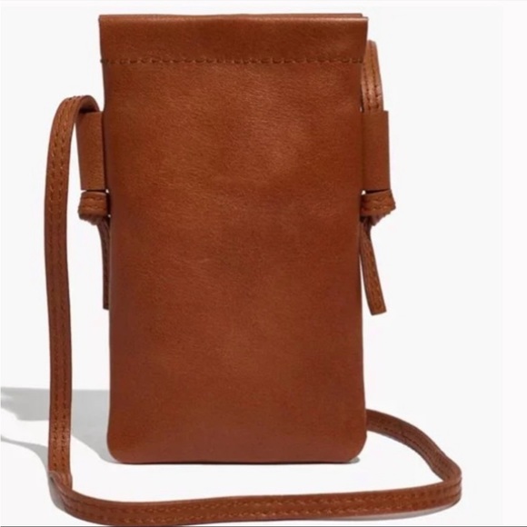 Madewell New - The Leather Smartphone Crossbody Bag in Rustic Twig - Picture 5 of 6